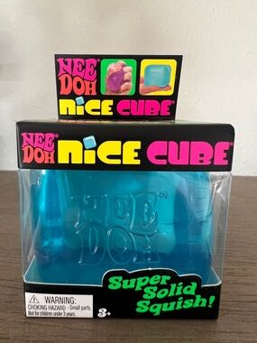 Needoh nice cube super solid squish viral blue